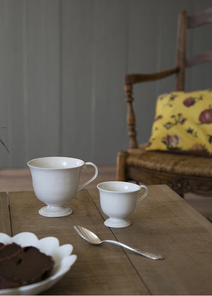Tasse à Thé Piédouche