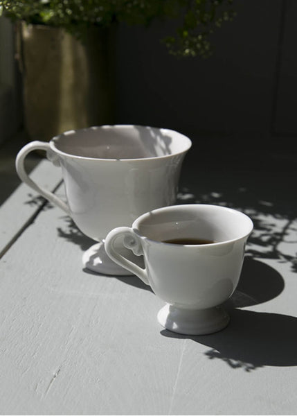 Tasse à Thé Piédouche