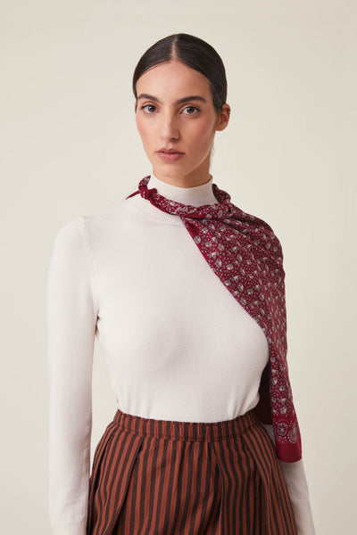 Carré d'Automne 675 Velvet