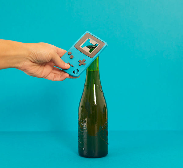 Décapsuleur Game Boy