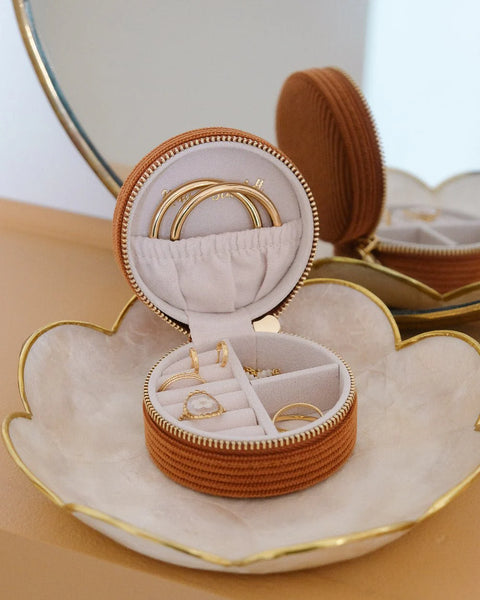 Petite Boîte à Bijoux Yvonne - Velours Côtelé