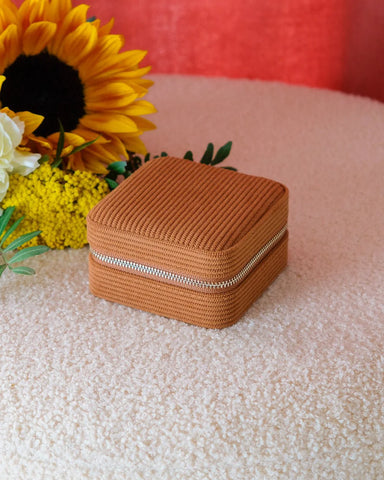 Boîte à Bijoux Corinne - Velours Côtelé
