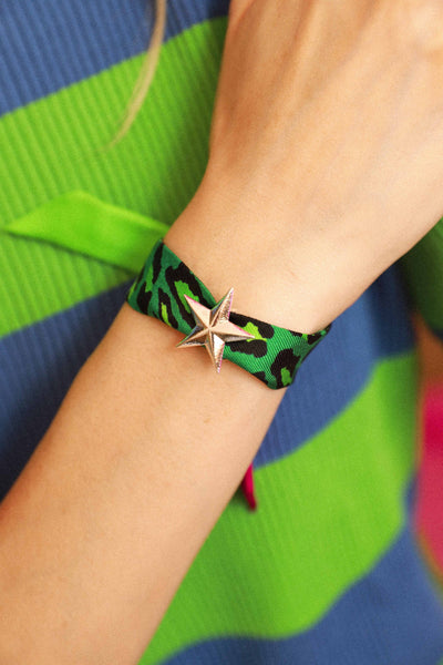 Ornement Etoile - Avec Ruban 2cm - Hiver 2025