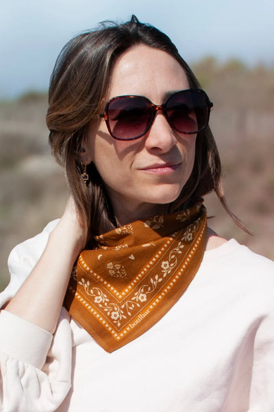 Petit Foulard Coton Fleurs Indiennes Safran