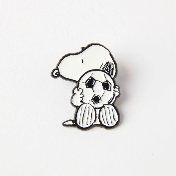 Pin's Snoopy Football