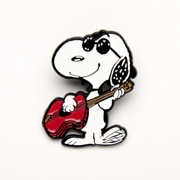 Pin's Snoopy Guitar