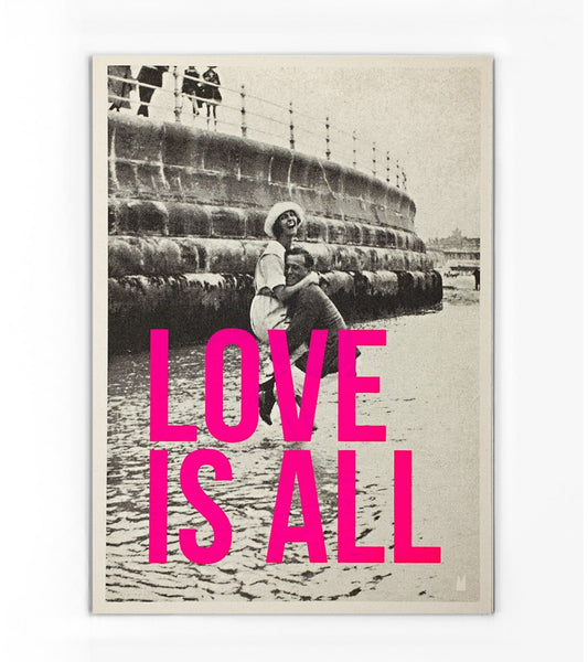 Petite Affiche Love Is All
