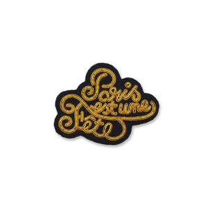 Broche Paris est une Fête
