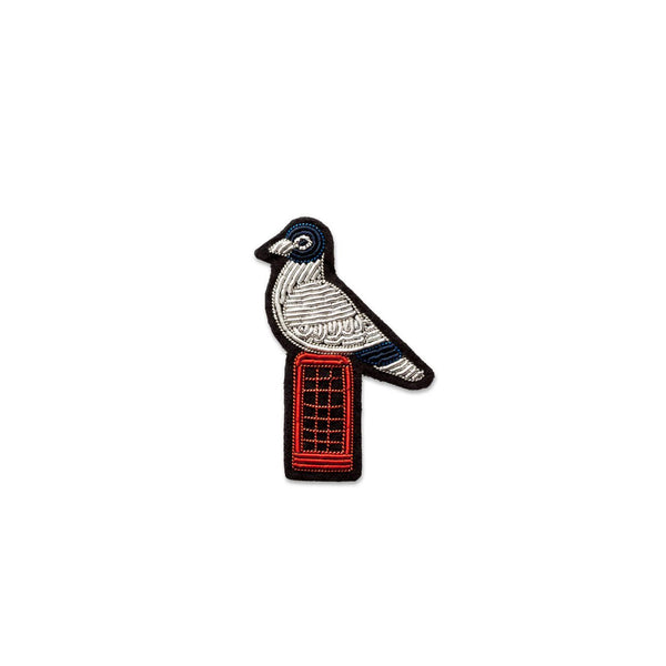 Broche Pigeon and Phone