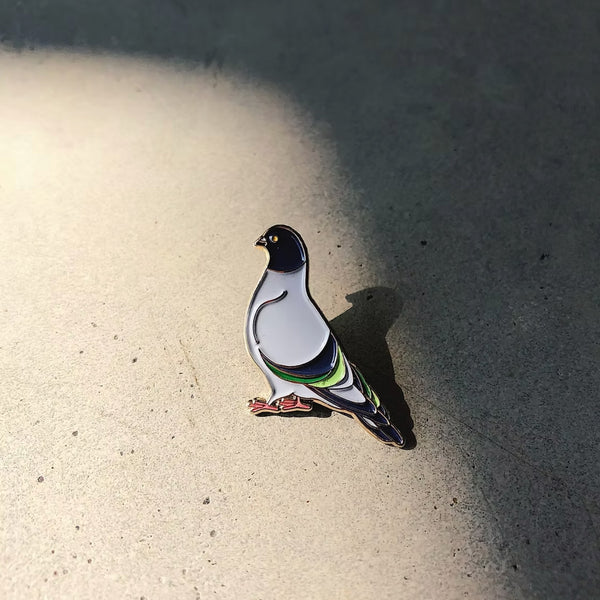 Pin's Pigeon