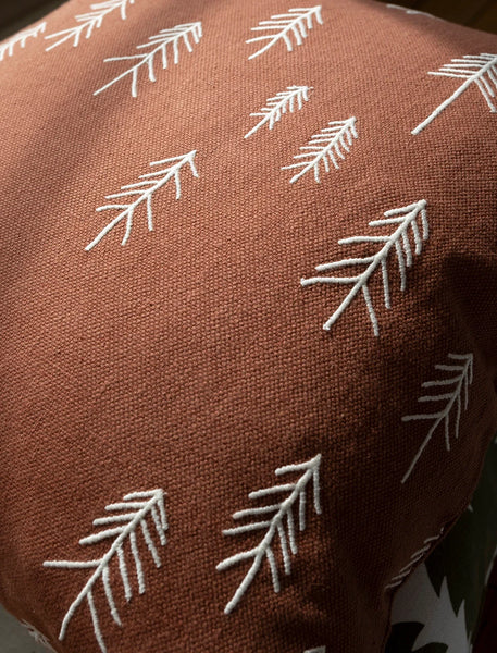 Coussin Brodé Sapin