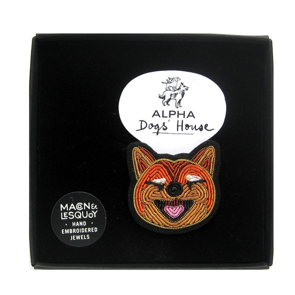 Broche Shiba